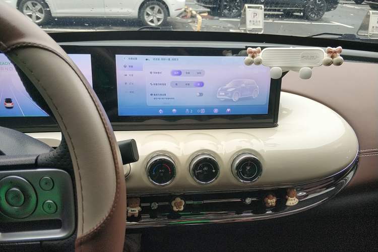 Used Wuling Bingo 2023 333 km Lingxi Connected Version