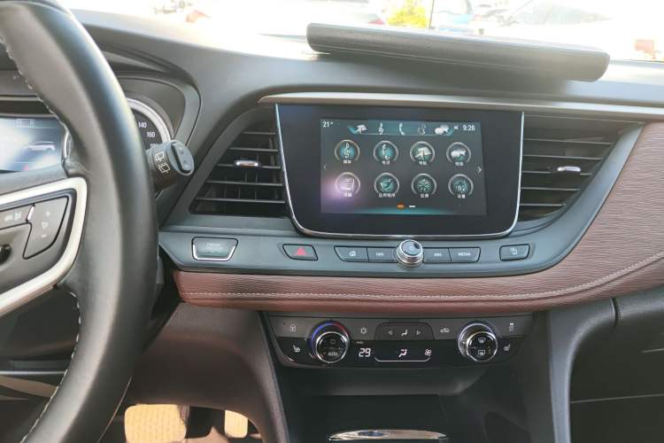 Used Buick GL6 2018 18T 6-Seater Luxury Model
