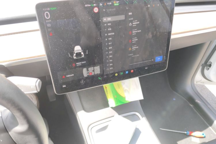 Used Tesla Model Y 2021 Long-Range All-Wheel-Drive Version