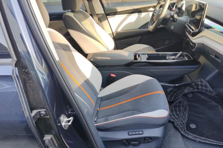 Used Volkswagen ID.6 CROZZ 2022 Long-Range PRO Edition