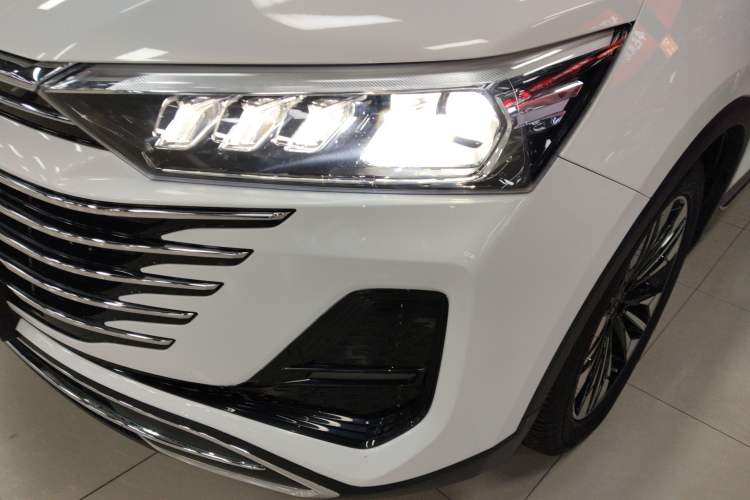 Used Bestune T77 2023 1.5T Automatic Luxury Model