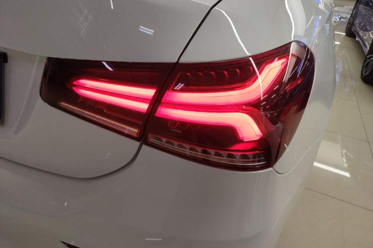 Used Mercedes-Benz A-Class 2021 A 200 L Sport Sedan Fashion Model