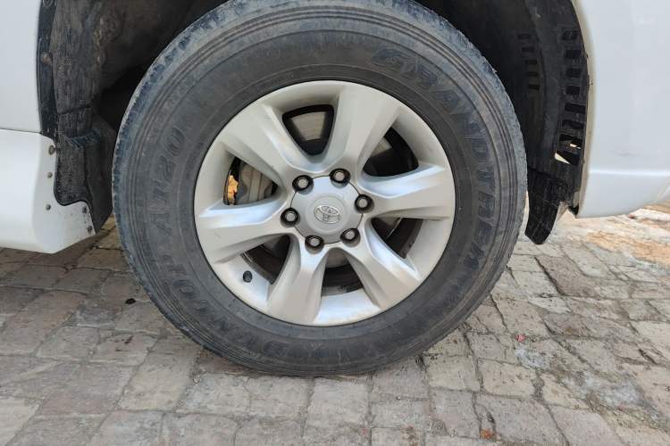 Used Toyota Prado 2010 4.0L Automatic TX-L
