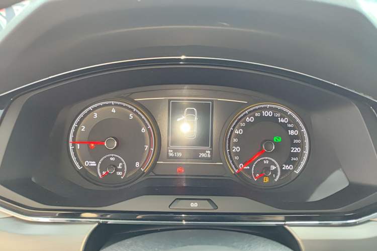 Used Volkswagen Lamando 2019 280TSI DSG Comfort Edition China VI standard Instrument Cluster