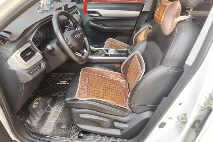 Used Geely Auto Vision X6 2020 1.4T CVT Luxury Edition
