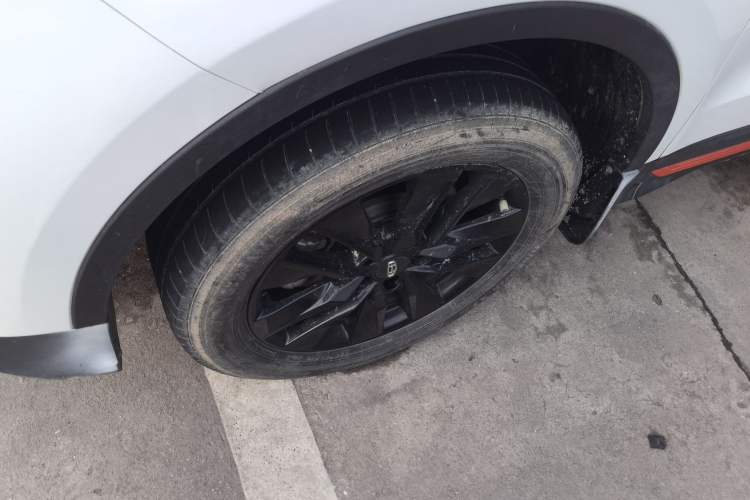 Used Geely Auto Emgrand X7 Sport 2022 Boyue X 1.8TD DCT Smart Model Exterior 4