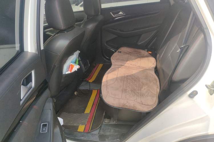 Used Leopaard CS10 2017 1.5T CVT Luxury Model Left Rear Seat