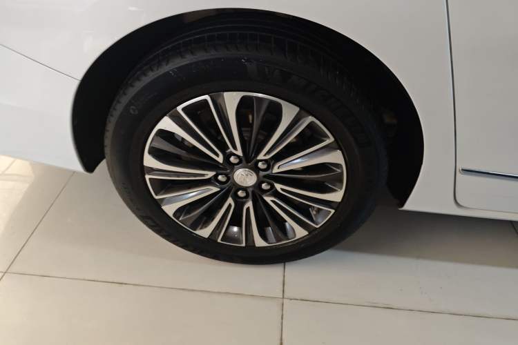 Used Buick GL8 2020 ES Land Cruiser 653T Smart Flagship Model