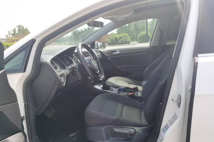 Used Volkswagen Golf 2019 1.8TSI Travel Edition