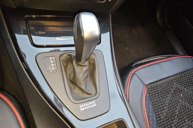 Used BMW 3 Series 2011 318i Leading Model