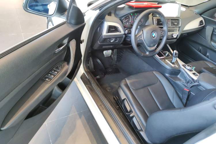 Used BMW 2 Series 2015 218i Convertible Coupe
