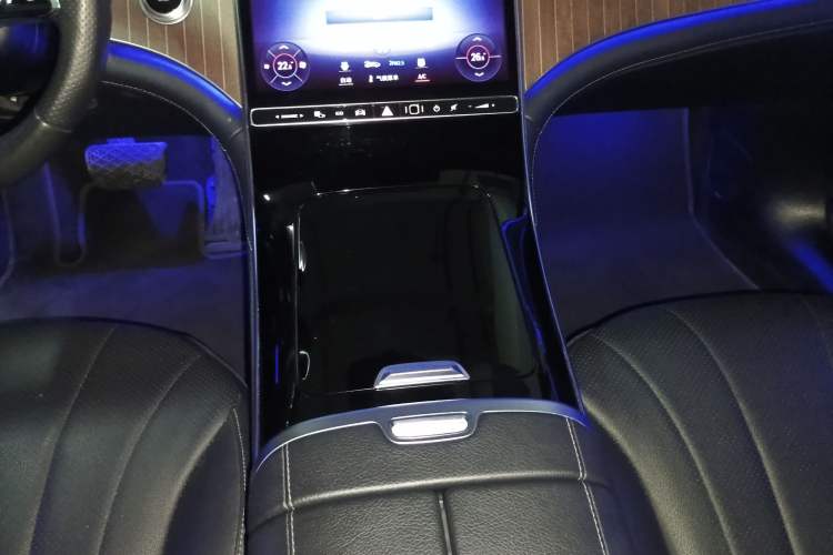 Used Mercedes-Benz EQE 2022 350 Pioneer Edition Gear Lever