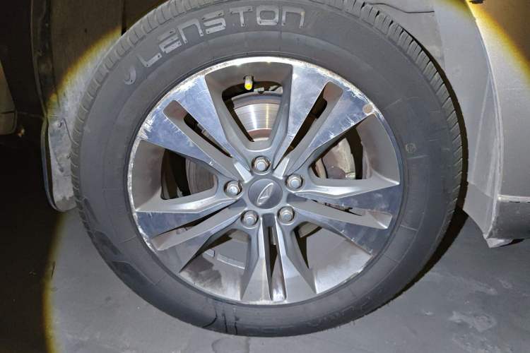 Used Chery Tiggo 3 2014 1.6L Manual Fashion Edition Right Front Wheel Hub