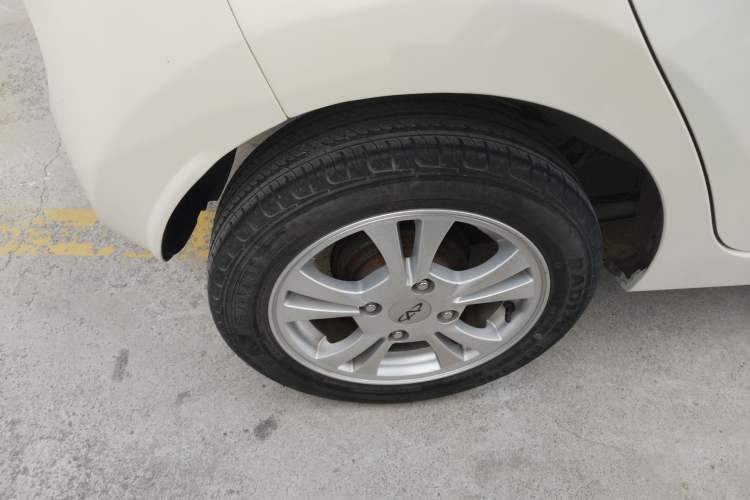 Used Chery QQ 2013 1.0L Manual Happy Edition
