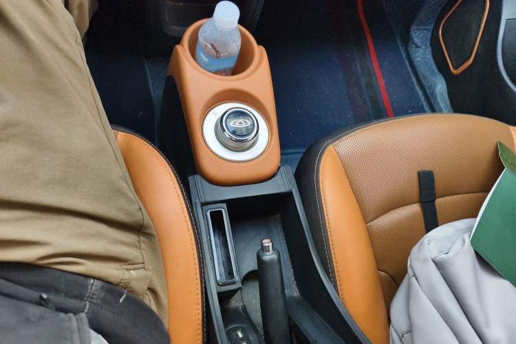 Used Chery QQ Little Ant 2018 400 4-Seater Smart Edition Gear Lever