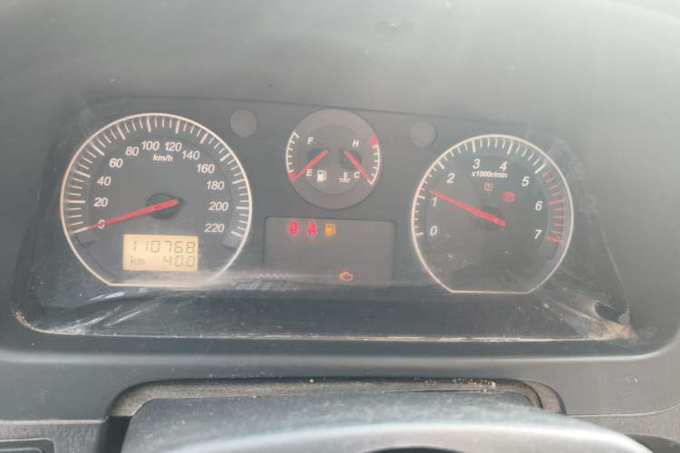 Used Foton Scenic G5 2020 2.0L Long-Wheelbase Flat-Roof 6-Seater Multi-Purpose Passenger Vehicle 1TZS
