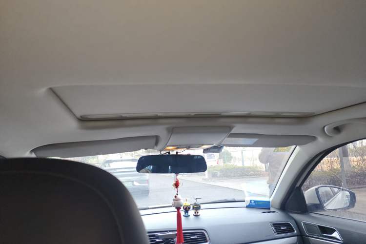 Used Volkswagen Lavida 2015 1.6L Automatic Comfort Edition