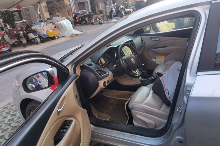 Used Fiat Viaggio 2012 1.4T Automatic Enjoyment Edition
