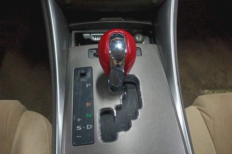 Used Lexus IS 2009 300 Xuan Dong Edition Gear Lever