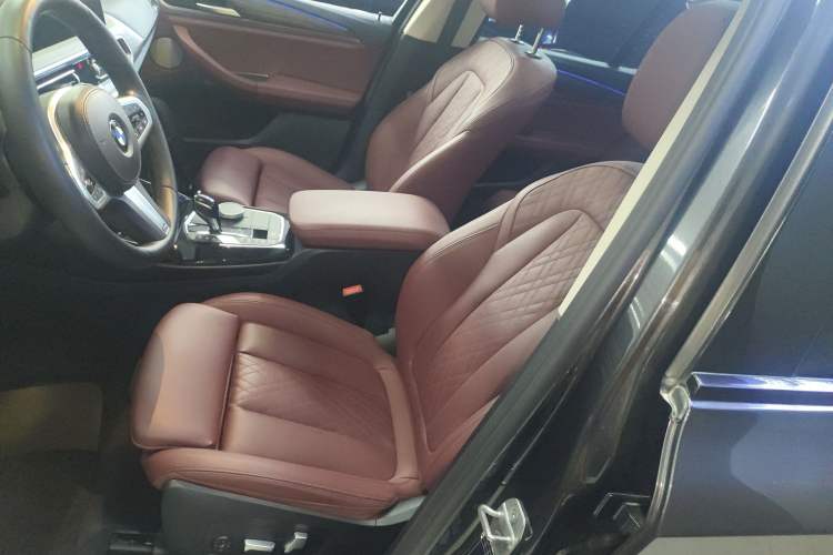 Used BMW X3 2022 Facelift xDrive30i Luxury Edition M Night Edition Package
