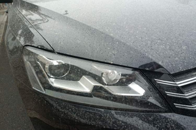 Used Volkswagen Passat 2014 1.8TSI DSG Prestige Edition Right Front Headlight