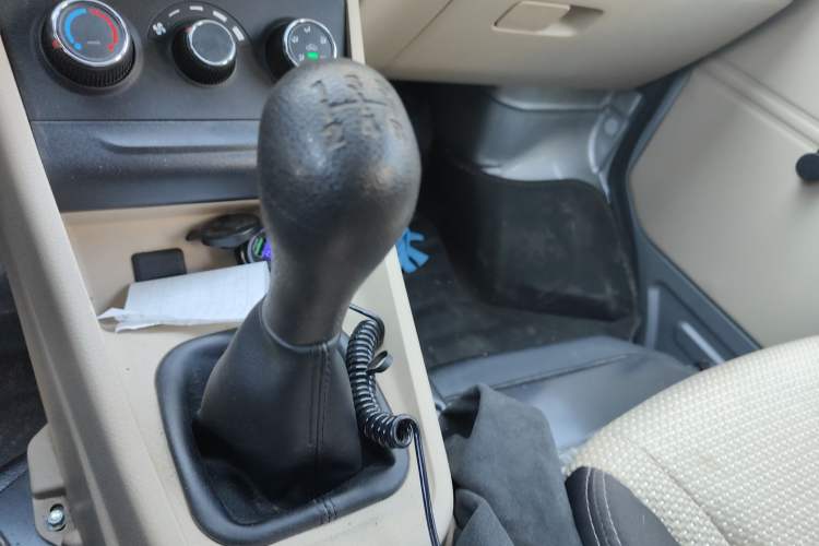 Used Kuayue Kuayue Xing V3 2023 1.5L Gasoline Comfort Edition 5-Seat Passenger Vehicle