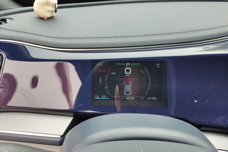 Used BYD Qin PLUS 2021 EV 500KM Premium Model Instrument Cluster