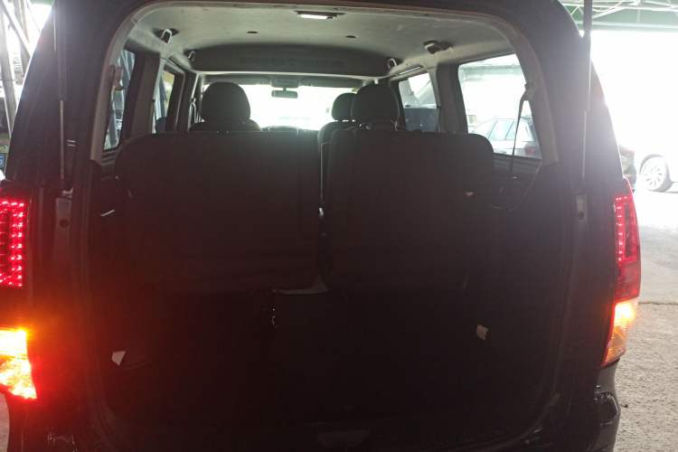 Used FORTHING Lingzhi PLUS 2021 2.0L Manual Comfort Version 7 Seats