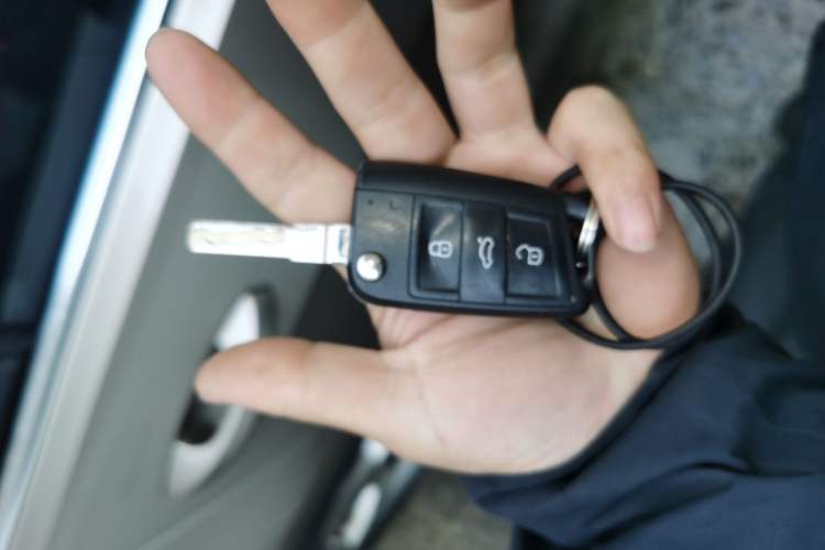 Used Volkswagen Golf 2015 1.4TSI Automatic Luxury Model
