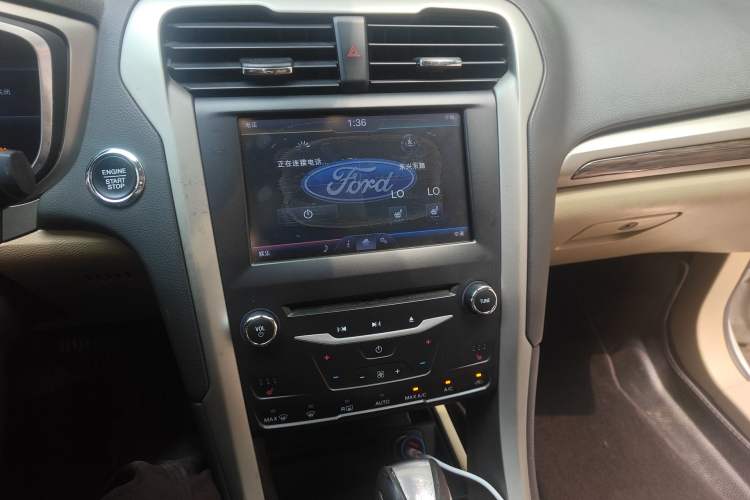 Used Ford Mondeo 2013 2.0L GTDi 200 Luxury Model