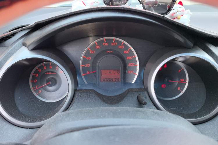 Used Honda Fit 2011 1.3L automatic comfort version
