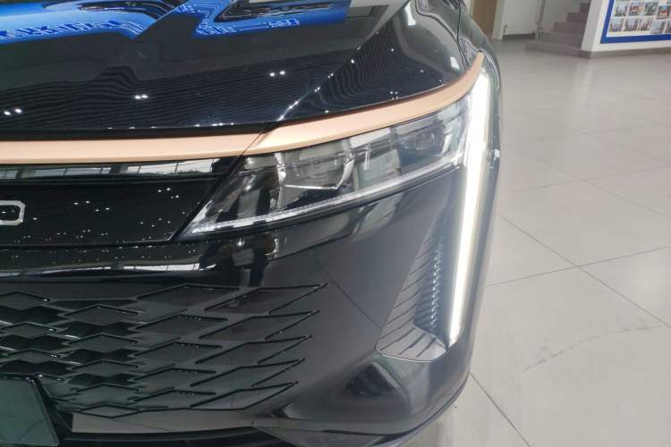 Used EXEED Stellar 2023 400T Two-Wheel Drive Comfort Flyfish Edition