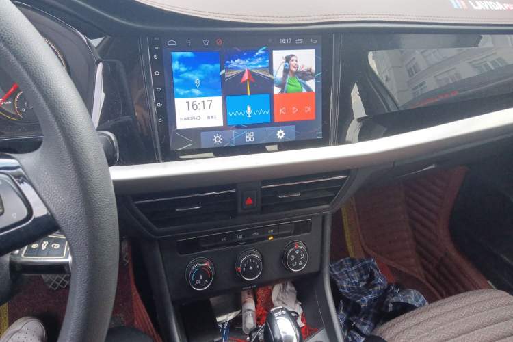 Used Volkswagen Lavida 2019 280TSI DSG Comfort Edition China VI standard Audio And AC Panel