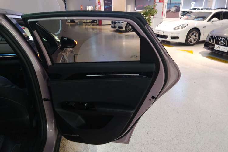 Used Geely Galaxy L6 2024 125km Creative Edition