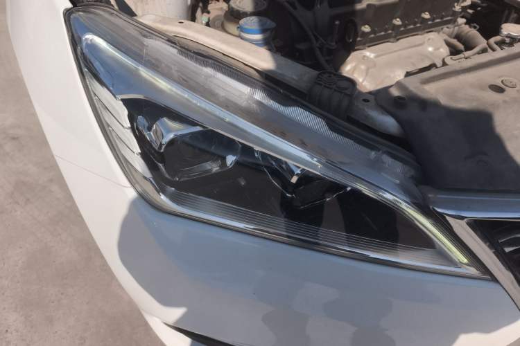 Used Changan Eado DT 2019 1.6L Manual Comfort Model China VI Standard
