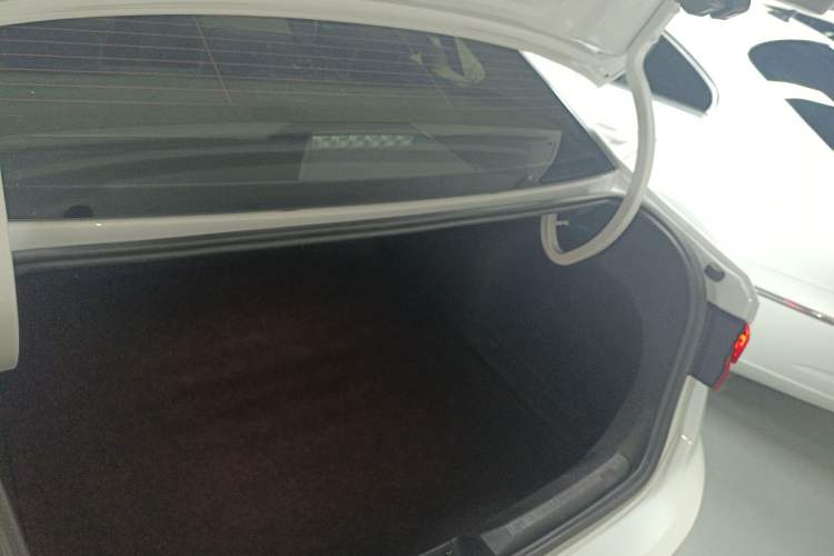 Used Volkswagen Lavida 2023 300TSI DSG Full-Comfort Edition