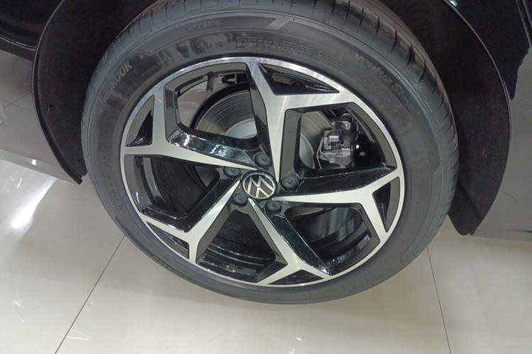 Used Volkswagen Passat 2026 Model, Outstanding 380TSI Xingkong Longteng Edition
