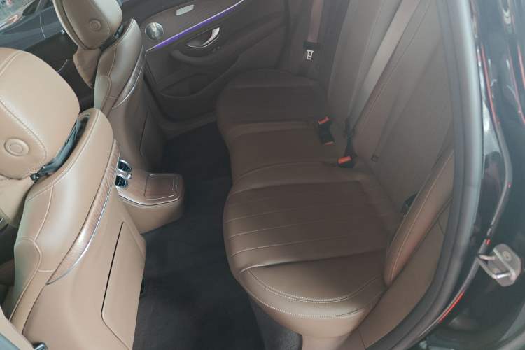 Used Mercedes-Benz E-Class 2022 Second Facelift E 300 L Fashion Edition