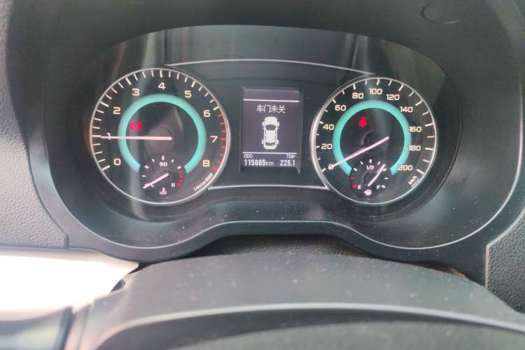 Used Great Wall C30 2015 1.5L Manual Comfort Model Odometer Close Up