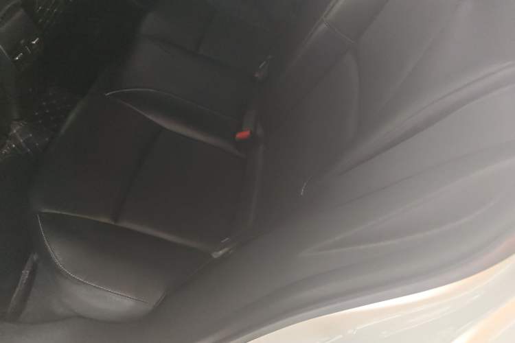 Used Toyota Levin 2021 185T CVT Luxury Edition
