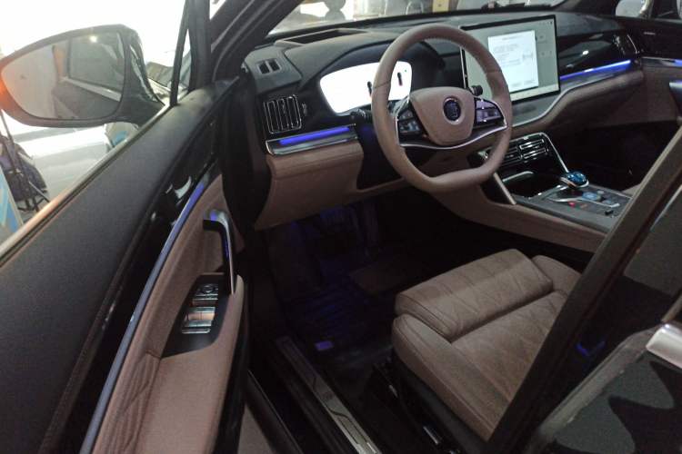 Used BYD Tang New Energy 2025 Intelligent Driving Version DM-i 115KM Flagship Edition Driver Seat