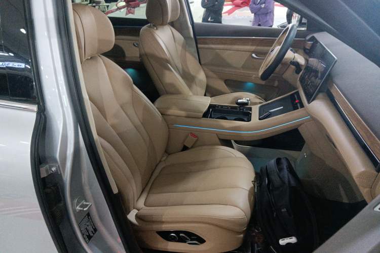 Used Hima AITO M7 2024 1.5T Intelligent Driving 4WD Ultra Version 6 Seats