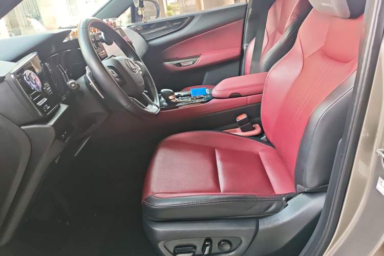 Used Lexus NX 2022 350h Front-Wheel-Drive Innovation Edition Left Front Seat