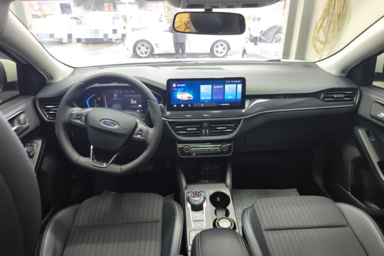 Used Ford Focus 2021 Hatchback EcoBoost 180 Automatic Titanium Edition