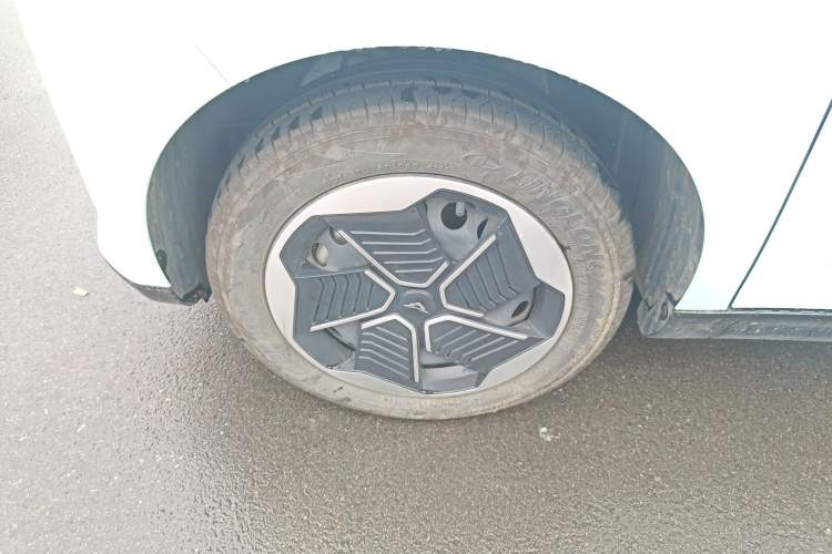 Used Cowin October 2023 201km Wave Rider Edition