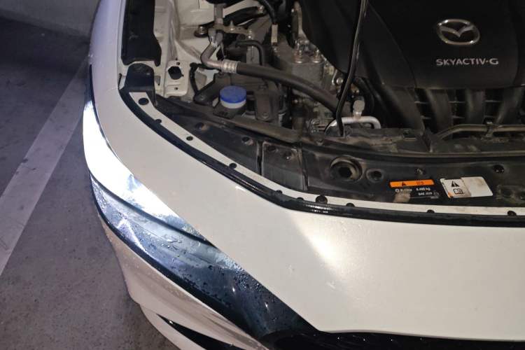 Used Mazda 3 Axela 2022 2.0L Automatic ZhiXuan Edition Right Front Headlight