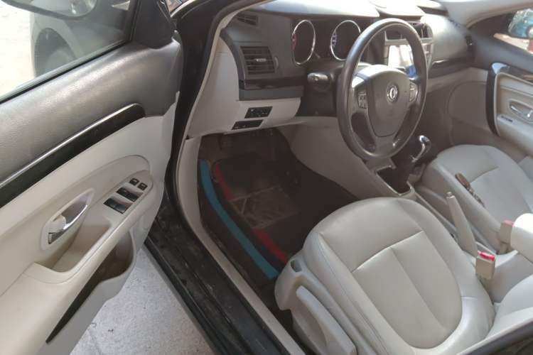 Used Dongfeng Aeolus A60 2016 1.5L Manual Luxury Version
