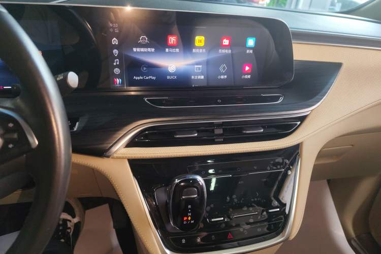 Used Buick GL8 2023 ES Lu Zun Deluxe Model Audio And AC Panel