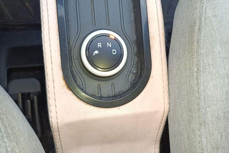 Used Wuling Hongguang MINIEV 2021 Macaron Premium Model – Lithium Iron Phosphate
