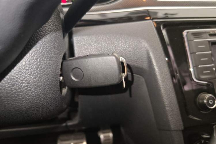 Used Volkswagen C-TREK 2017 1.6L Automatic Comfort Model
